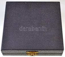 DN "A budapesti metrónál tett látogatás emlékére" kétoldalas, Br emlékplakett, zománcozott...