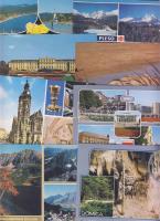 100 modern külföldi képeslap