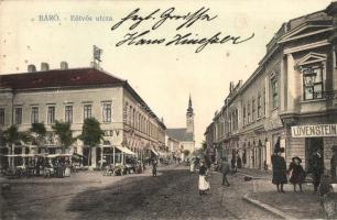 1916 Baja, Báró Eötvös utca, piaci árusok, Lövenstein Frigyes és Sternfeld Vilmos üzlete (EK)