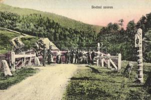 Bodzai-szoros, Buzau Pass; Magyar-román határ. Kézdivásárhelyi könyvnyomda kiadása / Hungarian-Romanian border (EK)