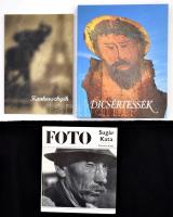 3 db fotós könyv (Dicsértessék; Sugár Kata; Kankovszkyék), papír-, ill. kartonált papírkötésben, jó állapotban.
