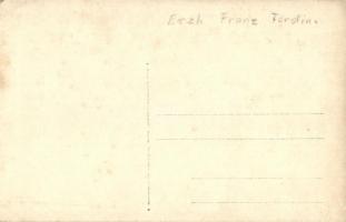 SMS Erzherzog Franz Ferdinand osztrák-magyar Radetzky-osztályú csatahajó matrózai torpedószerelés kö...