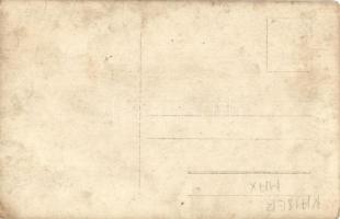 SMS Kaiser Max osztrák-magyar páncélozott csatahajóból ugráló fürdőző matrózokkal / K.u.K. Kriegsmar...