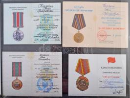 Ukrajna 1999. "A Haza Védelmezője" fém kitüntetés mellszalaggal + 2007. "15 éve az Uk...