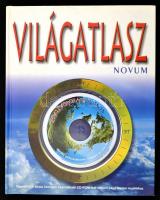 Világatlasz. 2004, Novum Kiadó. Kiadói kartonált kötés, CD-melléklettel, jó állapotban.