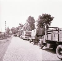 1966 Budapest, sorompó a Hungária körúton, Kotnyek Antal (1921-1990) fotóriporter hagyatékából 8 db ...