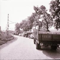 1966 Budapest, sorompó a Hungária körúton, Kotnyek Antal (1921-1990) fotóriporter hagyatékából 8 db ...