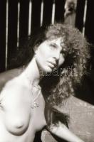 cca 1976 Szolidan erotikus felvételek, 40 db vintage negatív, 24x36 mm