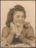 cca 1950 Kézzel színezett fényképek, 3 db vintage fotó, 23x17 cm