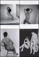 cca 1980 Jöttem, láttam, lőttem - szolidan erotikus fényképek, 13 db vintage negatívról készült mai ...