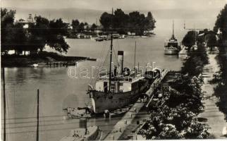 Siófok - 5 db MODERN városképes lap, üdülők, hajóállomás