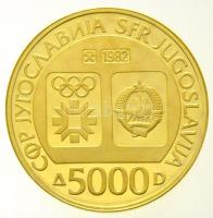 Jugoszlávia 1982. 5000D Au "Téli Olimpia 1984" eredeti tokban (8,06g/0.900) T:PP felületi ...