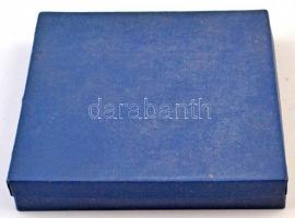 Ligeti Erika (1934-2004) 1975. "A Szocialista Magyar Gyógyszerellátásért 1950-1975" kétold...