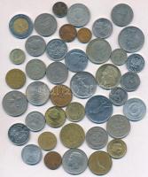 41db-os vegyes külföldi fémpénz tétel, közte néhány magyar darab T:vegyes
41pcs of various metal co...