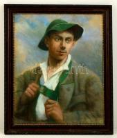 Klimó István (1883-1961): Zöld kalapos férfi. Pasztell, papír, jelzett, üvegezett keretben, 60×50 cm