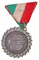 ~1920. "Vándor Kedv Kerékpárkör Budapest 1896 / A Magyar Hazáért 1914-1915." jelzett Ag sp...