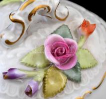 Seltmann porcelán tétel, egyiken apró lepattanással, összesen: 5 db, kézzel festett, jelzett