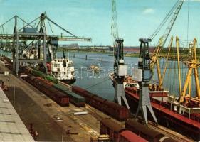 50 db MODERN külföldi városképes lap / 50 MODERN European town-view postcards