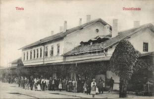 Tövis Railway-station