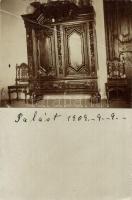 1909 Palást, Plástovce; ház belső díszes szekrénnyel / interior with decorated cabinet, photo (fa)