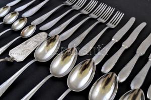 Alpakka evőeszközök, összesen: 26 db