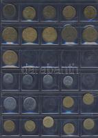 Franciaország 1920-2000. 158db klf fémpénz 9lapos 194férőhelyes gyűrűs berakóban T:2,3,4
