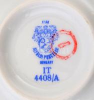 Vegyes porcelán és kerámia tálak, tányérok, falikép, összesen: 18 db, néhányon apró lepattanás,