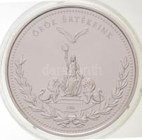 DN "Örök értékeink / Aranycsapat" aranyozott, ezüstözött fém emlékérem. Szign.: CSA (38,5m...