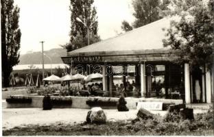 Balatonfüred - 8 db modern képeslap; Camping, Lóczy Lajos gimnázium, Mezőgazdasági szakközépiskola, ...