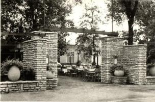 Siófok - 8 db MODERN képeslap; Balaton cukrászda, Matrózcsárda, Strand étterem, Utasellátó, Szabadsá...