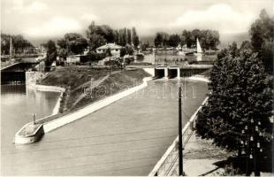 Siófok - 8 db MODERN képeslap; Balaton cukrászda, Matrózcsárda, Strand étterem, Utasellátó, Szabadsá...