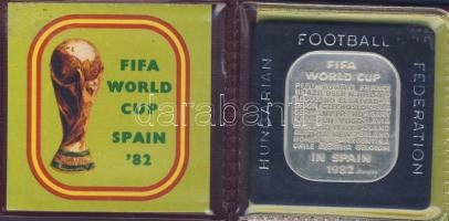 1982. "FIFA-Futball VB Spanyolország" Ag szögletes emlékérem 35g T:PP eredeti csomagolásban, tanúsítvánnyal, csak 3000db! R!
