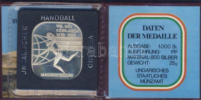 1982. "Női kézilabda VB" Ag emlékérem T:PP  Eredeti tokban, tanúsítvánnyal! Csak 1000db!