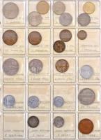 133db-os vegyes fémpénz gyűjtemény albumba rendezve, közte Mexikó, Franciaország, Izrael, Brazília, ...