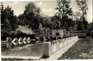 32 db MODERN fekete-fehér magyar városképes lap / 32 modern black and white Hungarian town-view post...