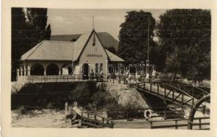 32 db MODERN fekete-fehér magyar városképes lap / 32 modern black and white Hungarian town-view post...