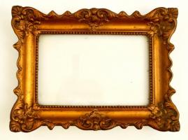 Aranyozott fa blondel keret, üveggel. Belső méret 24x16 cm