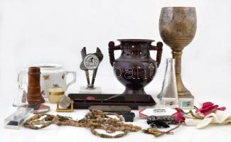 Vegyes bolhapiac tétel: márkás porcelánok, üvegek, egyéb tárgyak