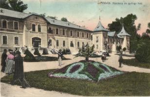 30 db régi magyar és történelmi magyar városképes lap, közte 1 Szarajevó litho. vegyes minőség / 30 ...