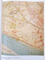 Holló Szilvia Andrea: Budapest régi térképeken 1686-1896. Bp., 1994, Officina Nova. Műbőr kötésben, ...