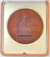 NSZK 1974. "Gottfried-von-Herrder-Preis / Hamburg" Br emlékérem eredeti dísztokban (90mm) ...