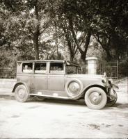 Automobilok tétele, 5 db szabadon felhasználható vintage negatív (6x6 cm és 6x9 cm), + 1 db párizsi ...