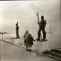 cca 1940 Balatoni felvételek, 21 db vintage negatív, 4x6 cm és  9x12 cm között