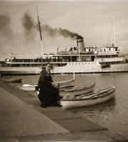 cca 1940 Balatoni felvételek, 21 db vintage negatív, 4x6 cm és  9x12 cm között