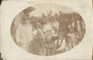 ~1916 Pozsonyi Tábori Posta, katonák csoportképe hölgyekkel / Feldpost, WWI K.u.k. military, soldiers with ladies, photo (EK)
