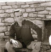 1969 Latinovits Zoltán színész portré felvételei, 6 db vintage negatív Kotnyek Antal (1921-1990) fot...