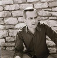 1969 Latinovits Zoltán színész portré felvételei, 6 db vintage negatív Kotnyek Antal (1921-1990) fot...