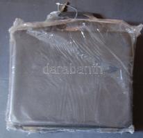 Éremtartó koffer (24x21x7cm) 6 db klf méretű, velúr tálcával, 2x12, 2x20, 2x40 férőhellyel, original...