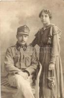Első világháborús magyar katona kedvesével / WWI K.u.k. Hungarian soldier with his love, Hungaria photo (ragasztónyom / gluemark)