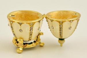 Gyöngyfészek, dísztojás eredeti dobozában, leírással, m: 6 cm